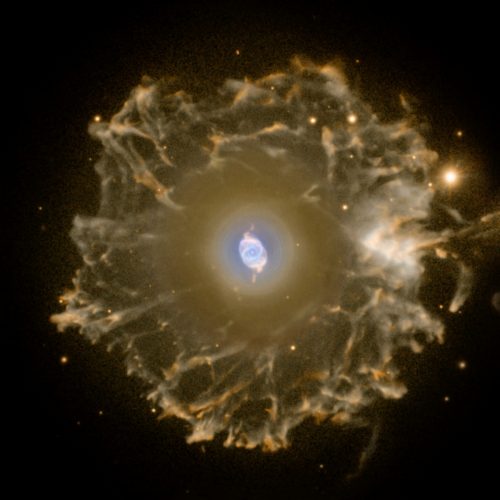 cats eye nebula